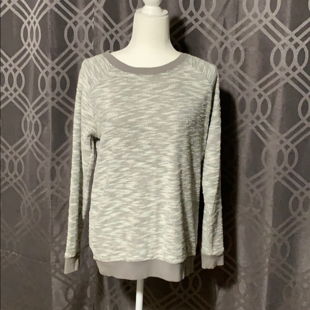 Forever 21 long sleeve sweatshirt